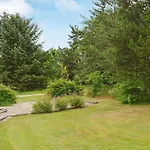 Modern Oasis In Arrild-by Traum 度假居