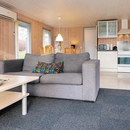 Modern Oasis In Arrild-by Traum *